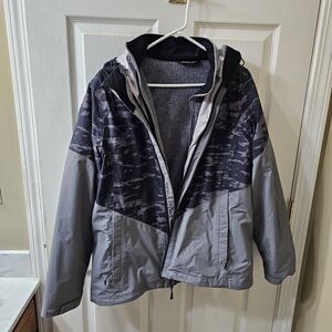 The North Face Women's Gray and Black Ski Jacket